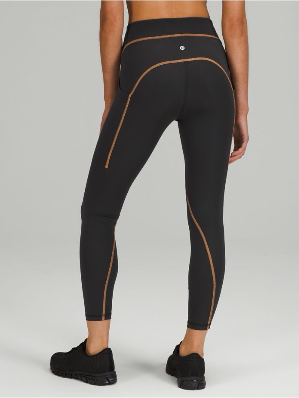Lululemon Power Thru High-Rise Crop 23"
*Colour Seam Black sz 10